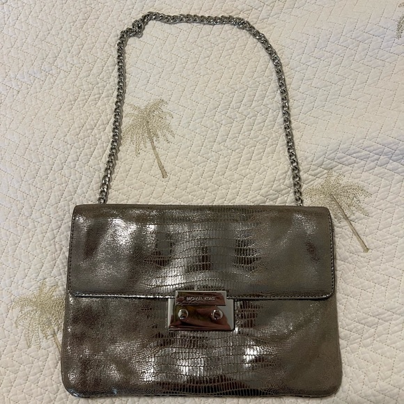 Michael Kors Sloan Metallic Gunmetal Silver Python Shoulder Bag/clutch - Picture 1 of 7